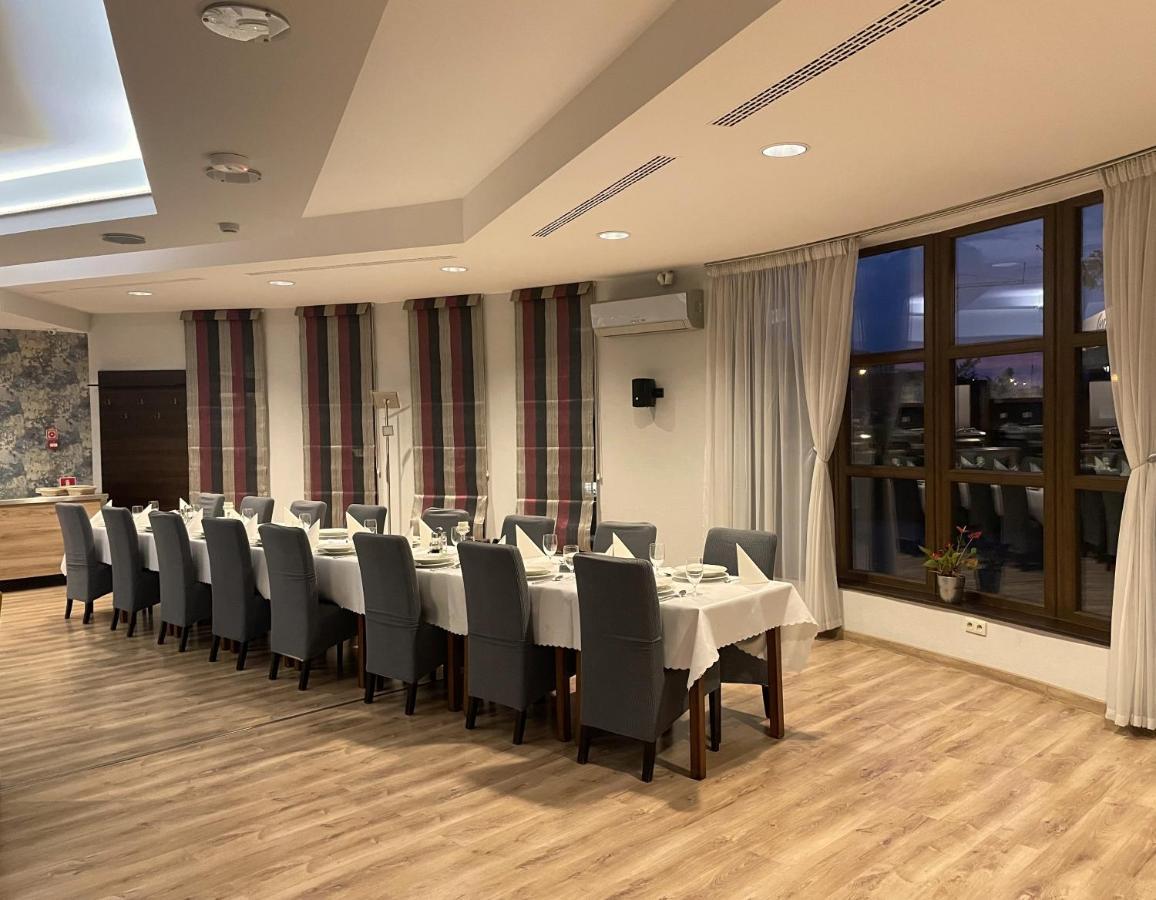 Hotel Esperanto Świdnica Εξωτερικό φωτογραφία