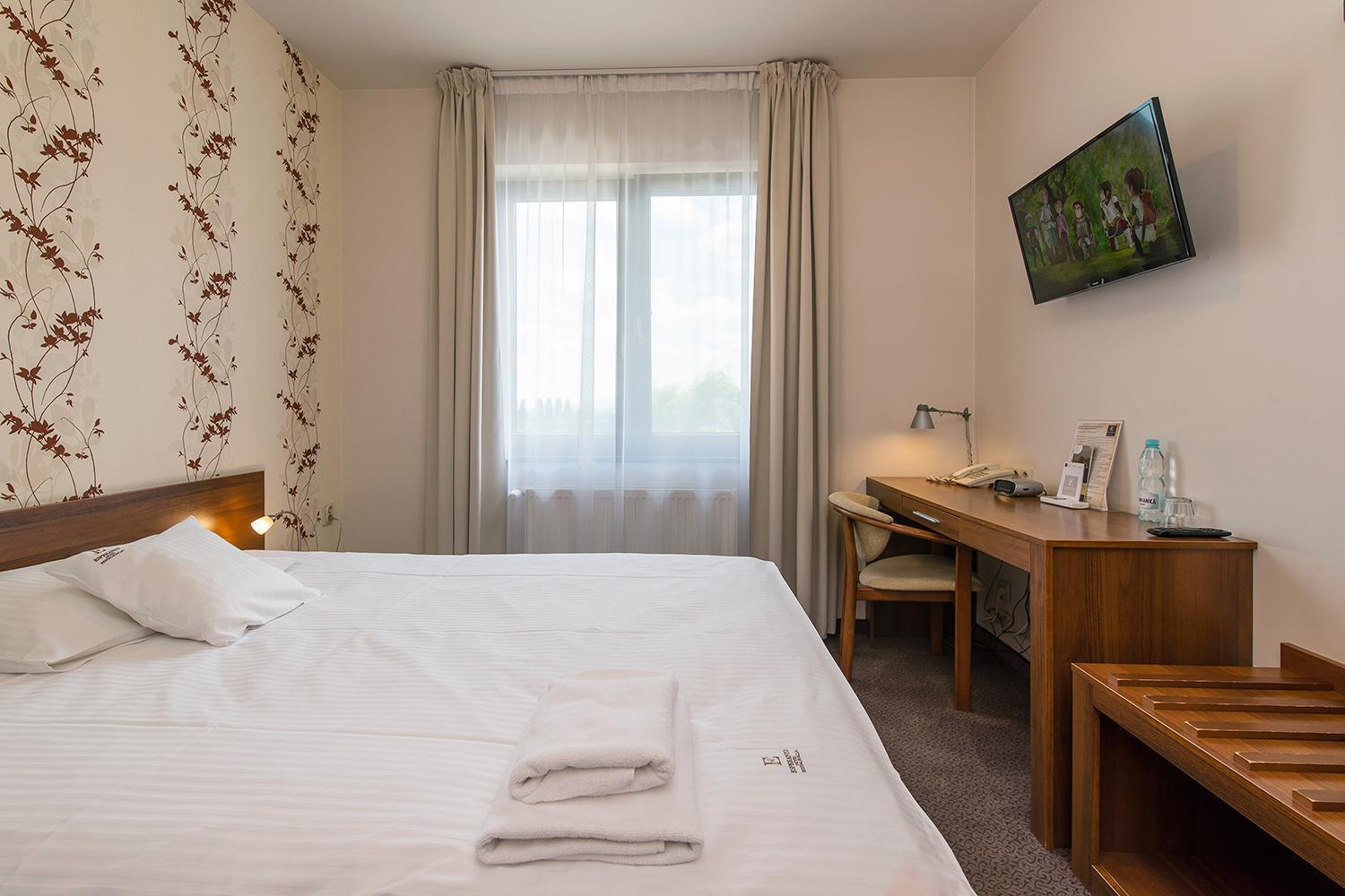 Hotel Esperanto Świdnica Εξωτερικό φωτογραφία
